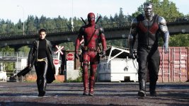 negasonic-deadpool-colossus-walking.jpg