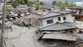 160416123808-04-japan-earth-quake-0416-super-169.jpg