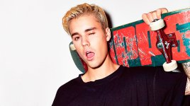 2-15JustinBieber_Hero_Lead_111115.hero_-1.jpg