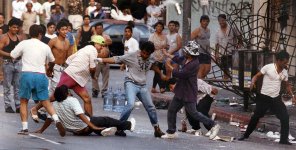 0430-riots07.jpg