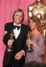 e496aac4ba0e31e77bdcb272154fd992--jon-voight-oscar-winners.jpg