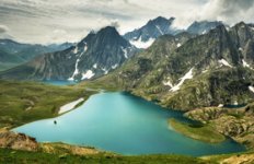 kashmir-alpine-lakes-trek.jpg