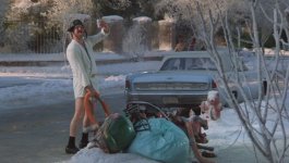 Dressing-gown-fifth-outfit-can-side_Randy-Quaid_National-Lampoons-Christmas-Vacation-001.jpg