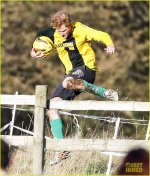 prince-harry-gets-dirty-christmas-eve-charity-soccer-game-16.jpg