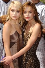 olsen-twins-news_com-hq-pic-72.jpg