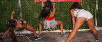 n-TWERKING-large570.jpg