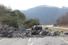 3-3 Rockslide courtesy TDOT for web.jpg