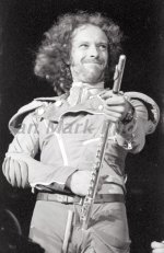 b0716285b57f1d067929423834394e80--copyright-office-jethro-tull.jpg