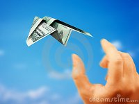 paper-plane-money-17078895.jpg