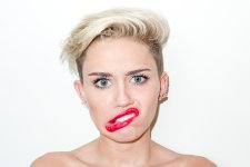 terry-richardson-miley-cyrus-02.jpg