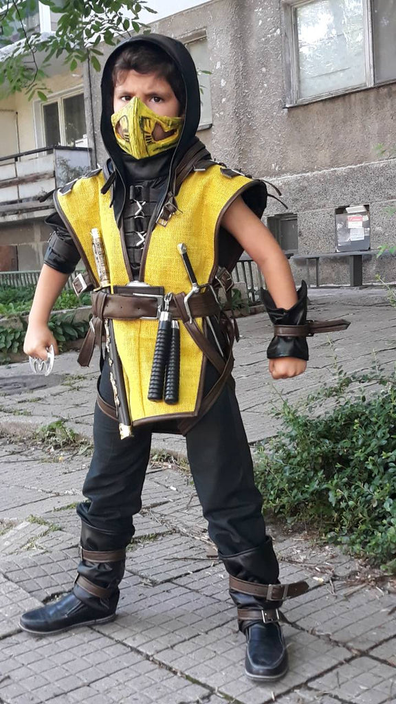 kids_scorpion_with_mask_1024x1024.jpg