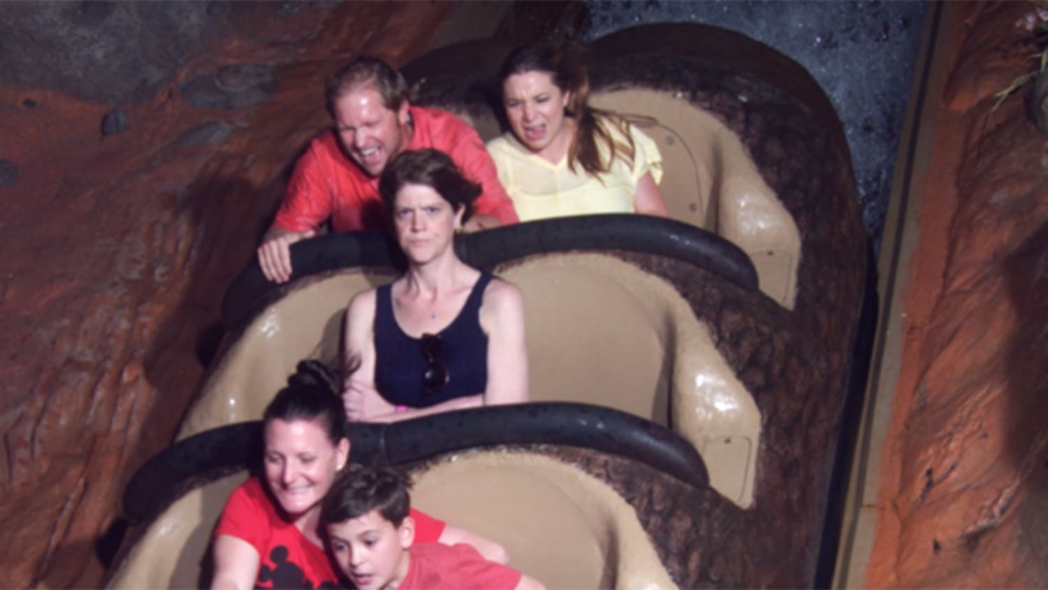 splash-mountain-scowl-today-tease-160311_1073e60a67a5ecf35fd1d590acd664f3.jpg