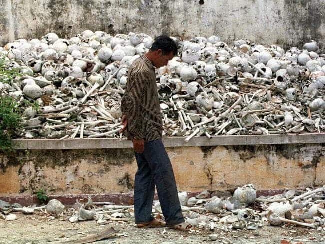 Skulls-and-bones-of-Killing-Fields-victims-at-Tuol-Sleng-Genocide-Museum-in-Phnom-Penh.Source-News-Limited.jpeg
