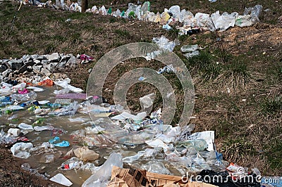 plastic-bag-pollution-15965140.jpg