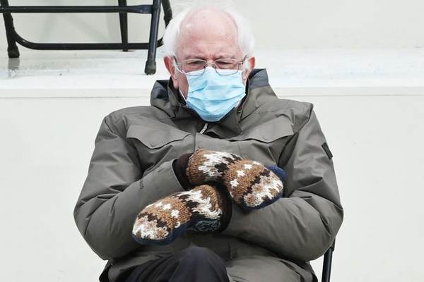 bernie_mittens.jpg