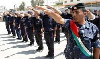 Hamas%20Nazi%20Salute.jpg
