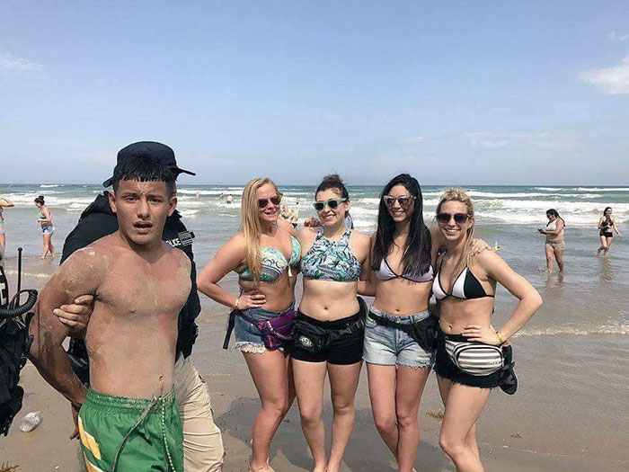 funny-terrible-travel-photos-16.jpeg