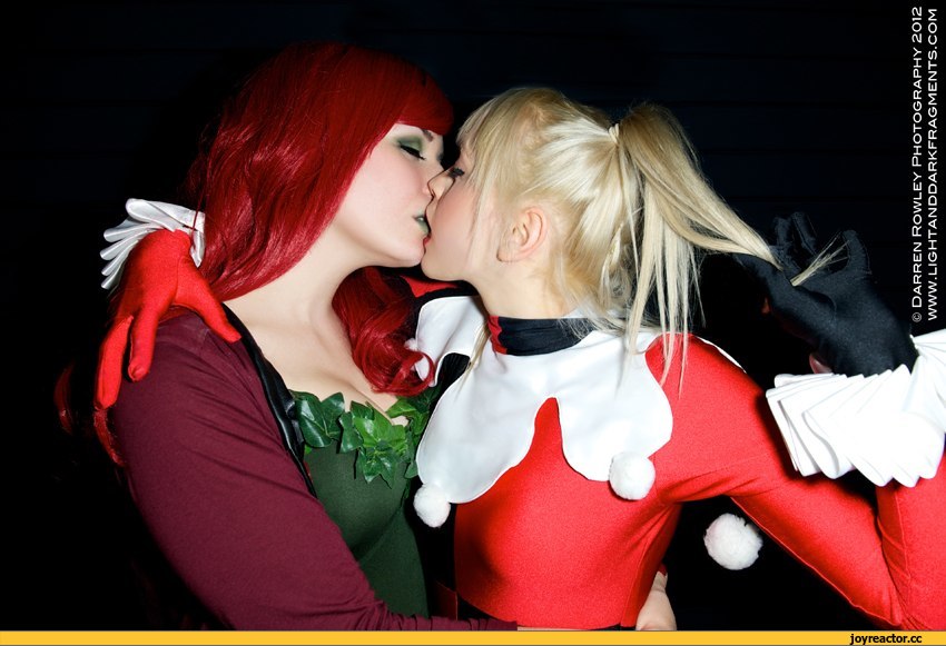 cosplay-lesbians-DC-Cosplay-DC-Comics-908196.jpeg