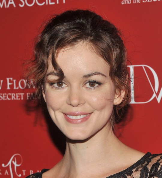 Nora-Zehetner-Messy-Curly-Updo.jpg