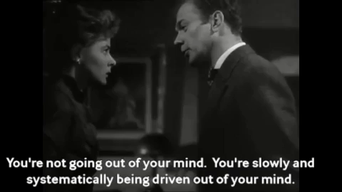 tumblr_p7fp90NWwV1ugv7b3o1_500.gif