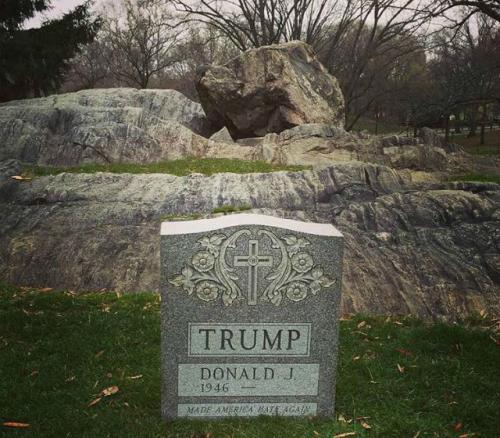 trump-grave.jpg